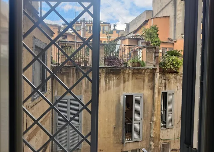 Warm Charming Apartment In Campo De Fiori